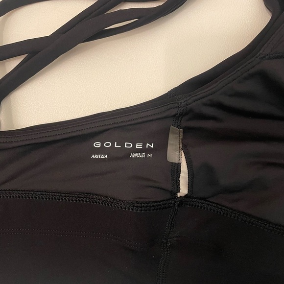 Golden
PowerSculpt Reach Sports Bra from Aritzia - Picture 9 of 9